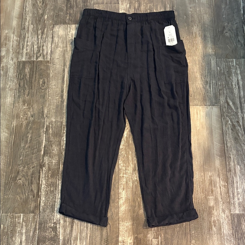 Wonderly Women’s Black Linen Blend Cargo Pants
